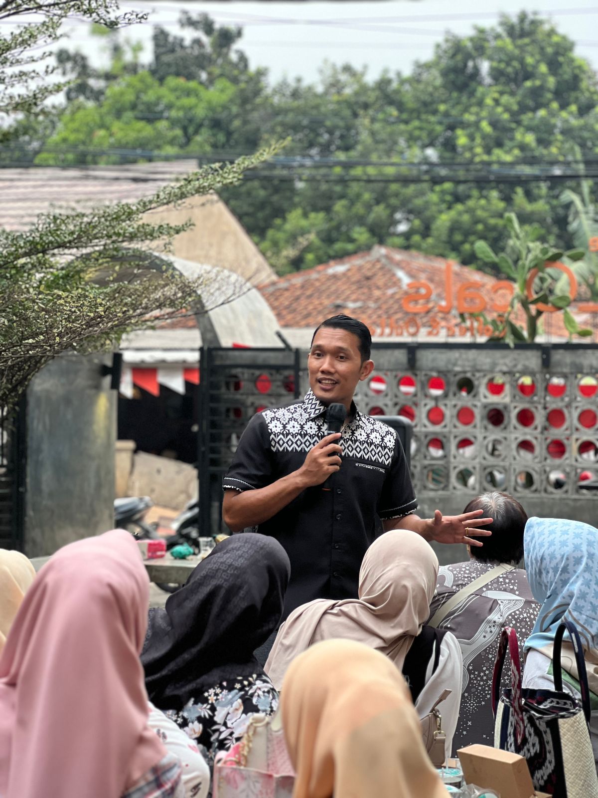 tua Fraksi PDI Perjuangan DPRD Kota Tangerang Selatan (Tangsel), Adi Surya peringati Hari Keselamatan Pasien Sedunia.