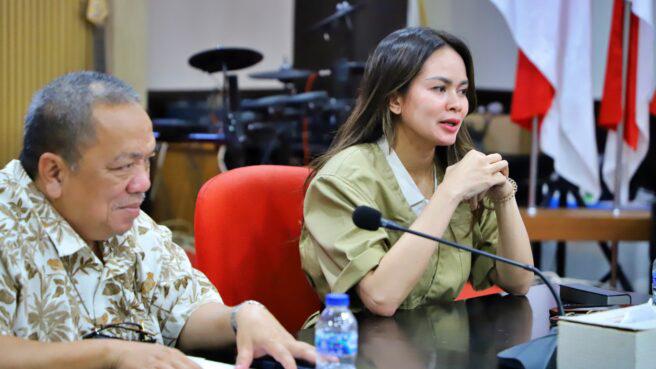 Komisi Informasi (KI) Provinsi Banten melakukan kunjungan kerja ke Kantor Pertanahan (Kantah) Kota Tangerang Selatan pada Senin (15/9).