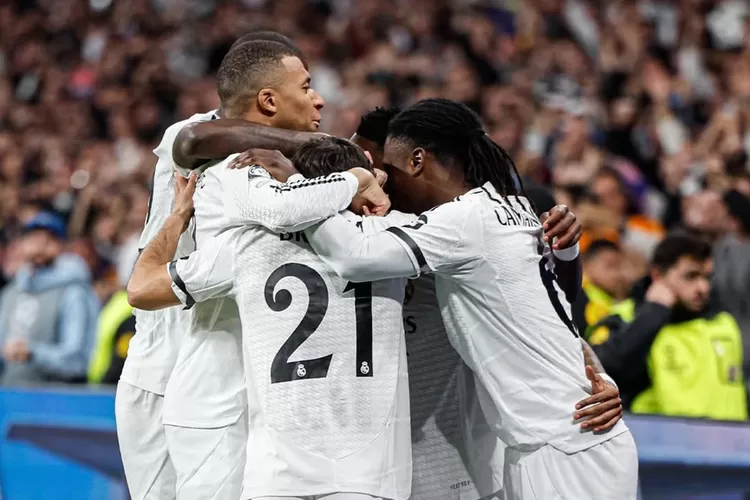 Liga Champions Selebrasi Skuad Madrid usai menang 2-1 Marseille. Foto : Ist