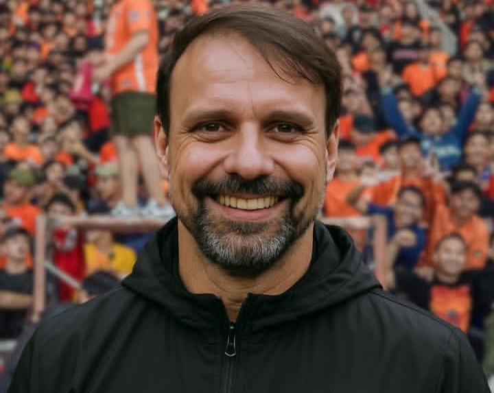 Pelatih Persija Jakarta, Mauricio Souza. Foto : Ist