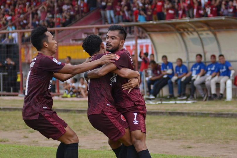 Persija Kalah di Kandang PSM Selebrasi skuad PSM usai menang 2-0 dari Persija. Foto : Ist