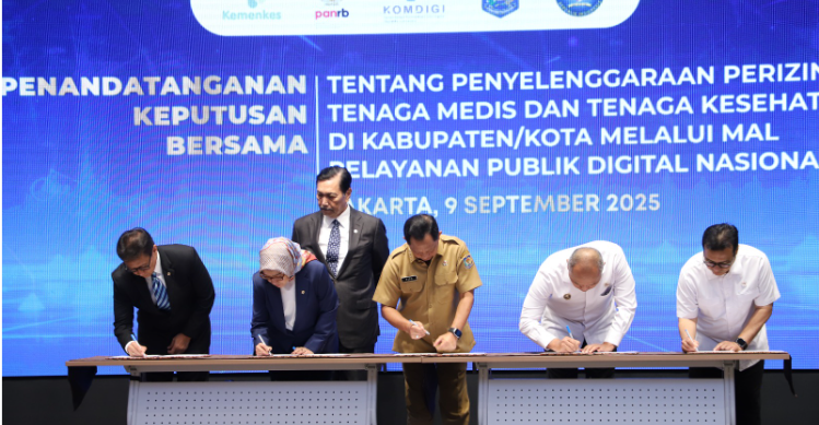 SKB Digital Diteken 3 Menteri Perizinan Nakes Menjadi Lebih Cepat Dan Ringkas Penandatanganan kerjasama 3 Menteri dalam Mal Pelayanan Publik Digital Nasional (MPPDN). Foto : Ist