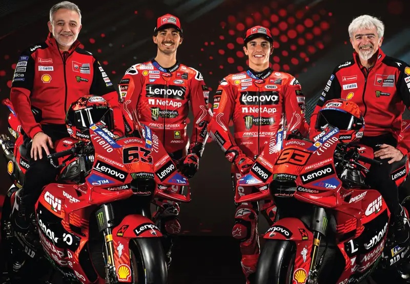 Pembalap Tim Ducati Francesco Bagnaia dan Marc Márquez. Foto : Ist