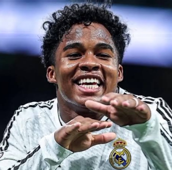 Endrick Segera Tinggalkan Real Madrid, Segera Berlabuh di Lyon Prancis Endrick skuad Madrid yang akan pindah ke  Olympiqie Lyon. Foto : Ist