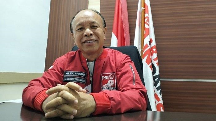 Fraksi PSI Dorong Tangsel Minimal Miliki 30 Persen Ruang Terbuka Hijau Ketua Fraksi PSI DPRD Kota Tangsel Alexander Prabu menyampaikan pesannya terkait  dengan RTH di Tangsel.