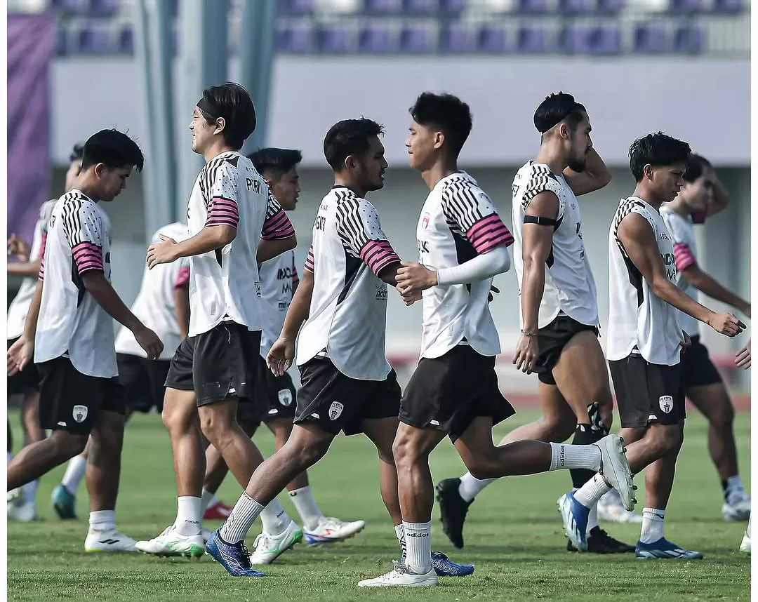 Pendekar Cisadane Hadapi Tiga Laga Tandang Beruntun Sesi latihan fisik skuad Persita. Foto : Ist
