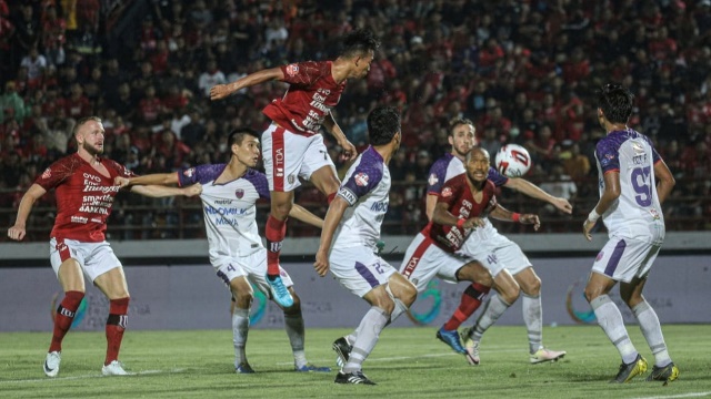 Pertandingan Seru dan Ketat, Bali United vs Persita Berakhir Tanpa Gol Laga Bali United vs Persita. Foto : Ist