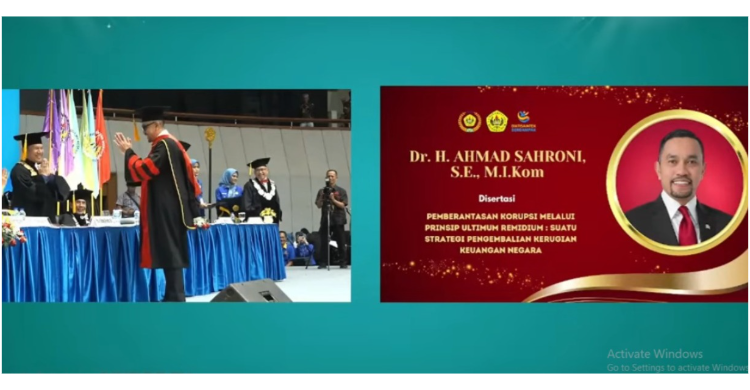 Sahroni Ikuti Wisuda S3 Sahroni mengikuti wisuda S3 disebuah Universitas di Jakarta Timur. Foto : Ist