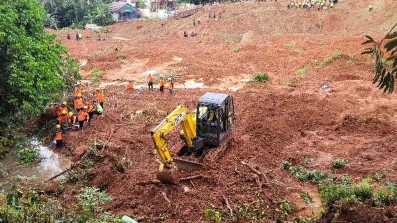 Longsor di Desa Pandanarum, Kabupaten Banjarnegara. Foto : Ist