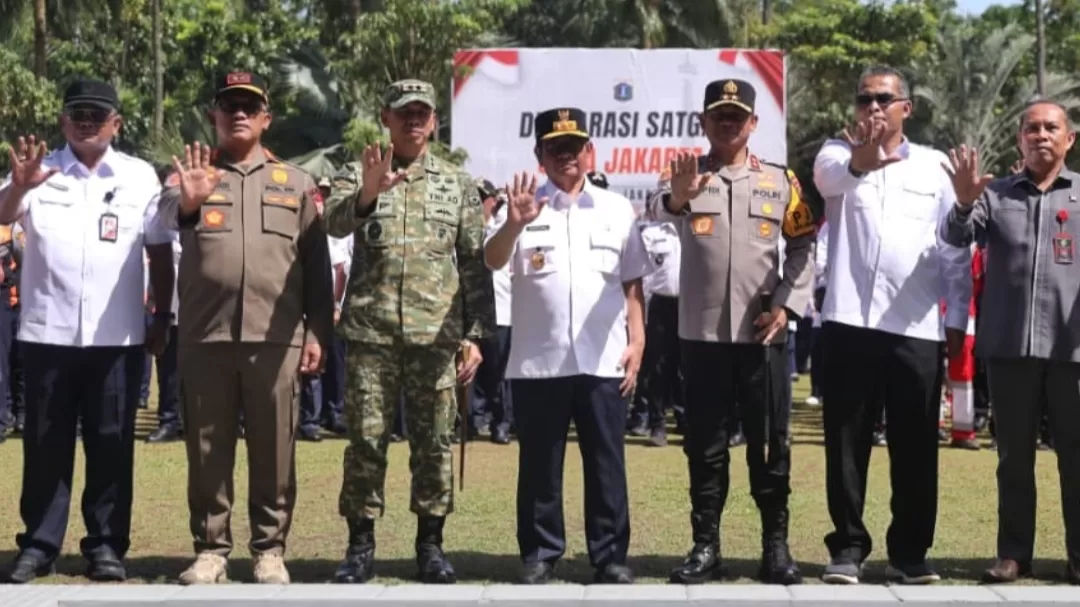 Gubernur Pramono dan Forkomfinda saat meresmikan Satgas Jaga Jakarta. Foto: Ist
