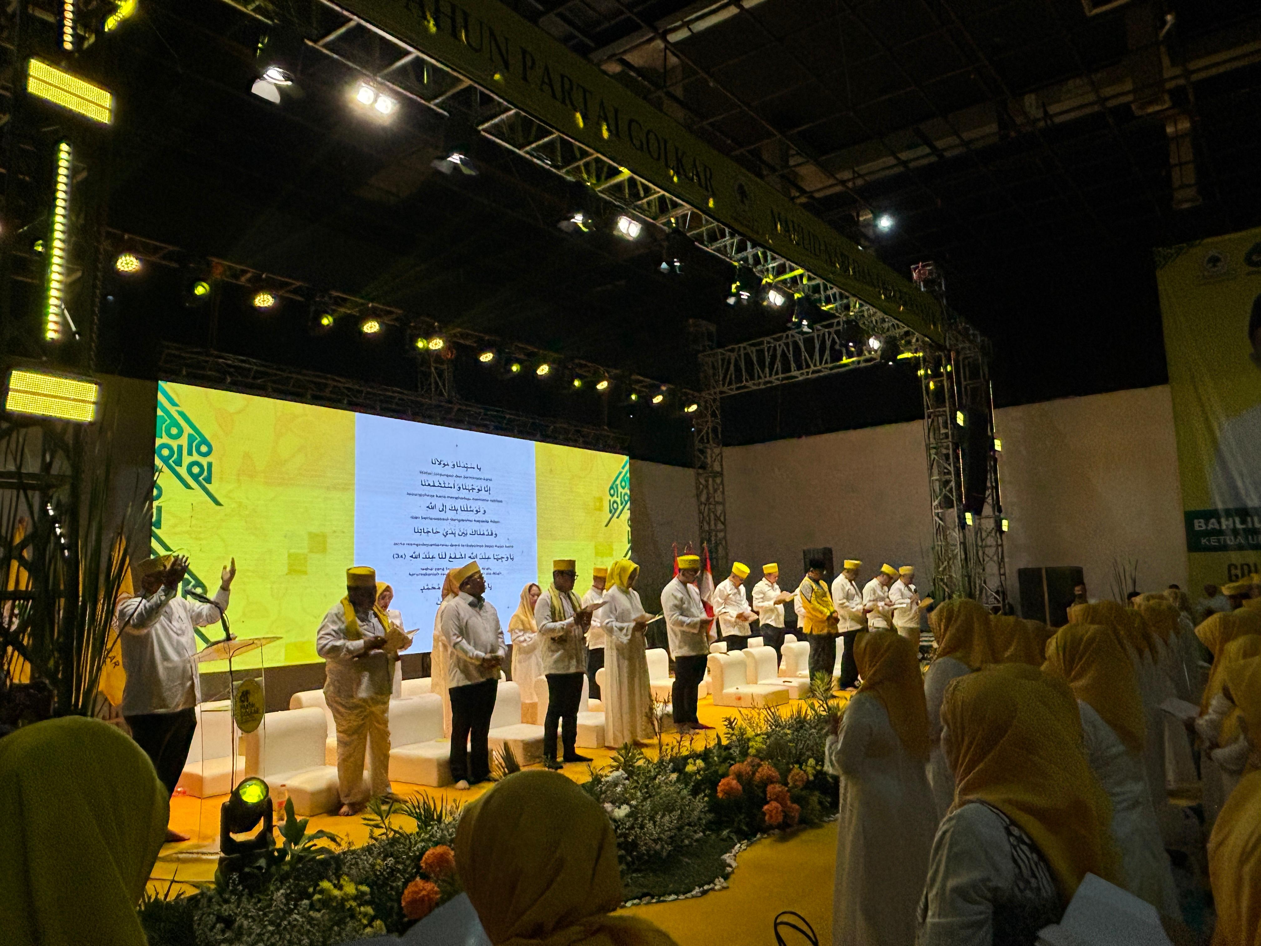 DPD Golkar Tangsel gelar kegiatan doa bersama sebagai rangkaian kegiatan HUT Partai Golkar.