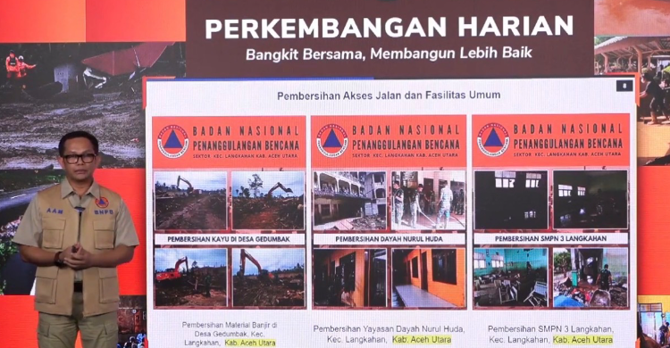 Kapusdatin BNPB, Abdul Muhari saat konferensi pers. Foto : Ist