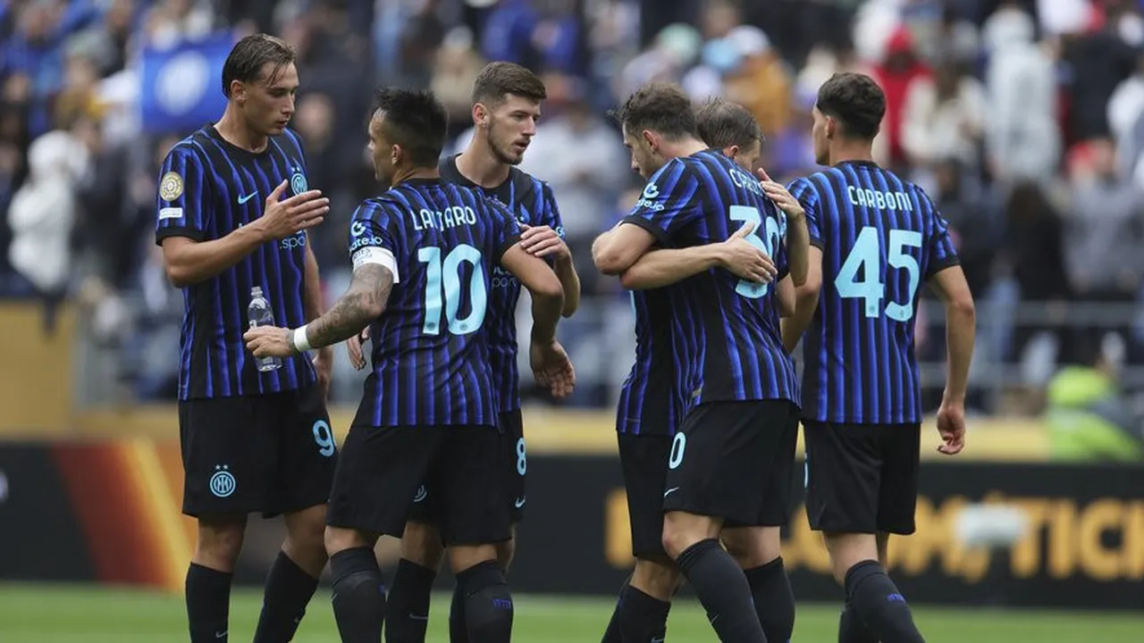 Selebrasi Inter Milan usai kalahkan Pisa 2-0. Foto : Ist
