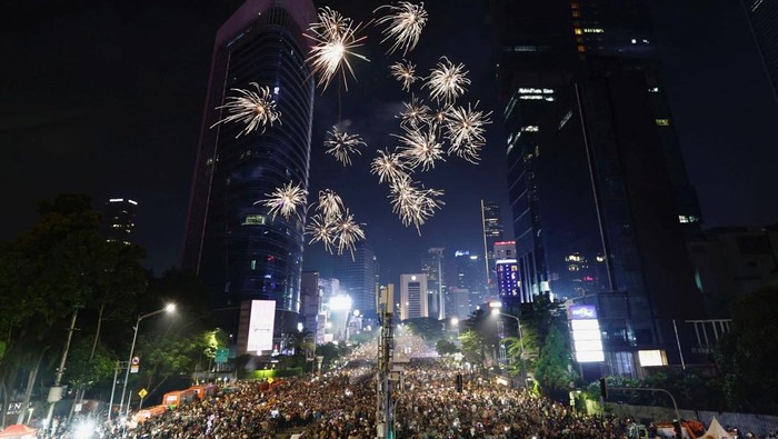 Perayan tahun baru 2025 di Bunderan HI. Foto : Ist