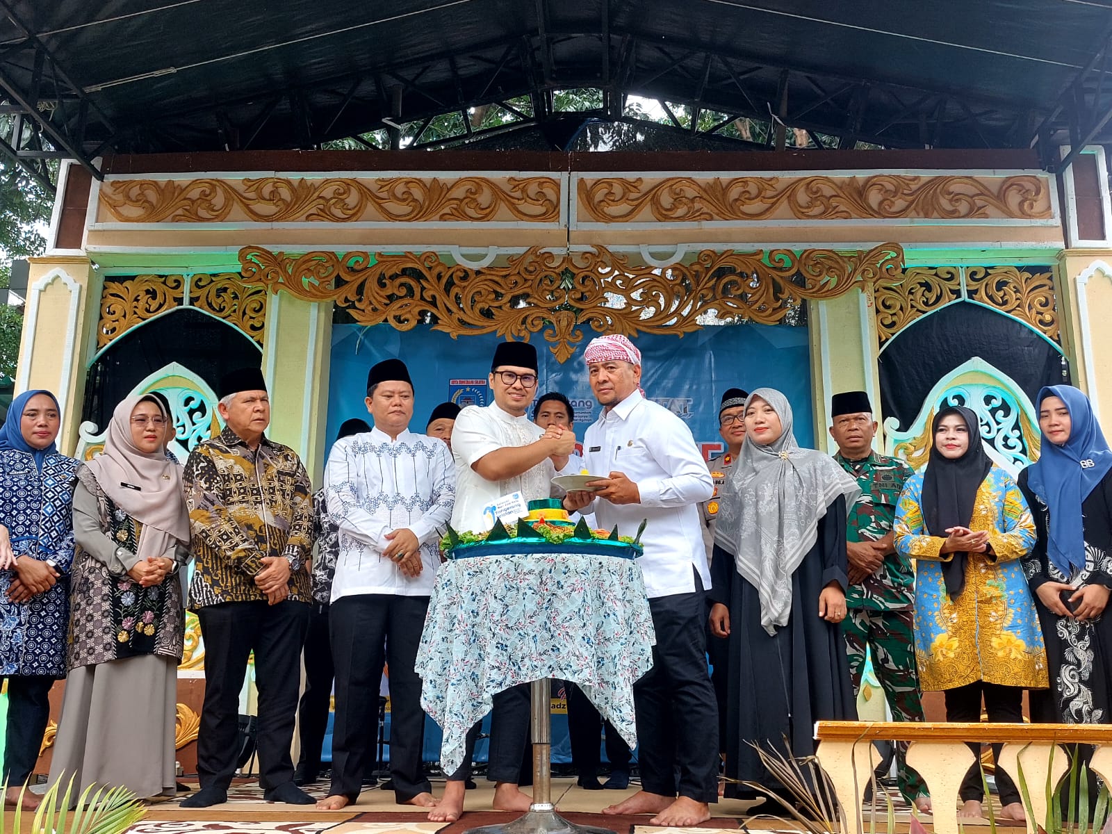 Tasyakuran HUT ke-17 Tangsel di Kecamatan Ciputat, Kamis (4/12)