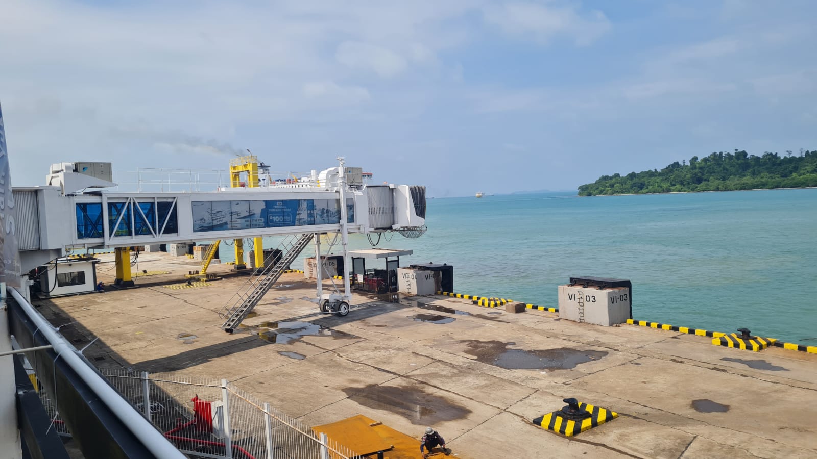 Suasana pelabuhan Merak, Kota Cilegon, Selasa (23/12/2025).(Istimewa)