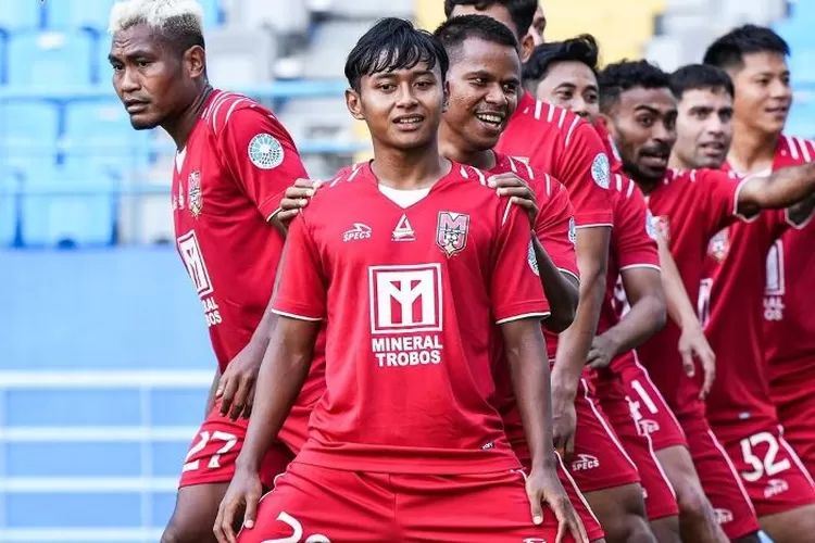 Skuad Malut United siap menjamu Borneo FC di Stadion Stadion Gelora Kie Raha, Ternate. Foto : Ist