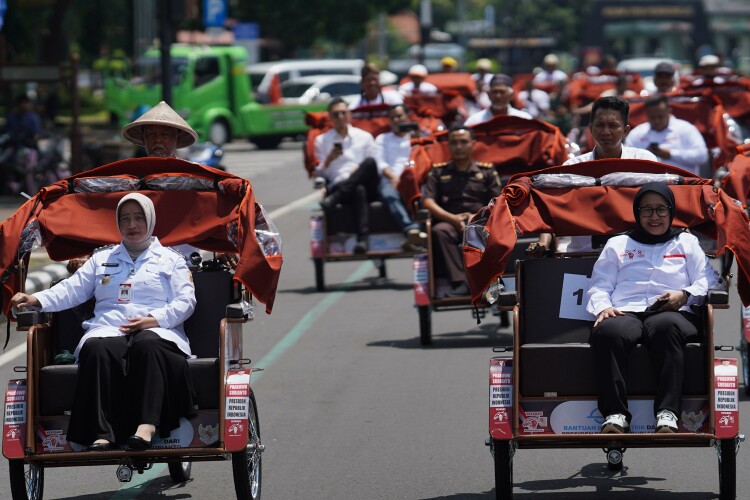 200 becak listrik dikirim Presiden Prabowo untuk Purworejo, Jawa Tengah. Foto : Ist