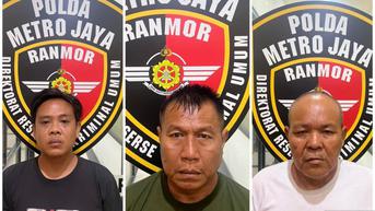 Tiga tersangka pelaku modus pencurian berkedok kecelakaan. Foto : Ist