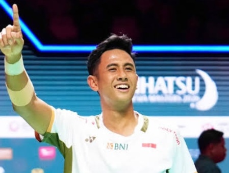 Tunggal putra Alwi Farhan akan bertemu sesama tunggal putra Indonesia Moh. Zaki Ubaidillah di semifinal Thailand Masters 2026. Foto : Ist