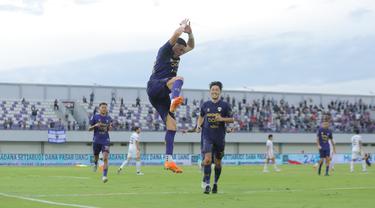 Sekebrasi skuad Persita. Foto ; Ist