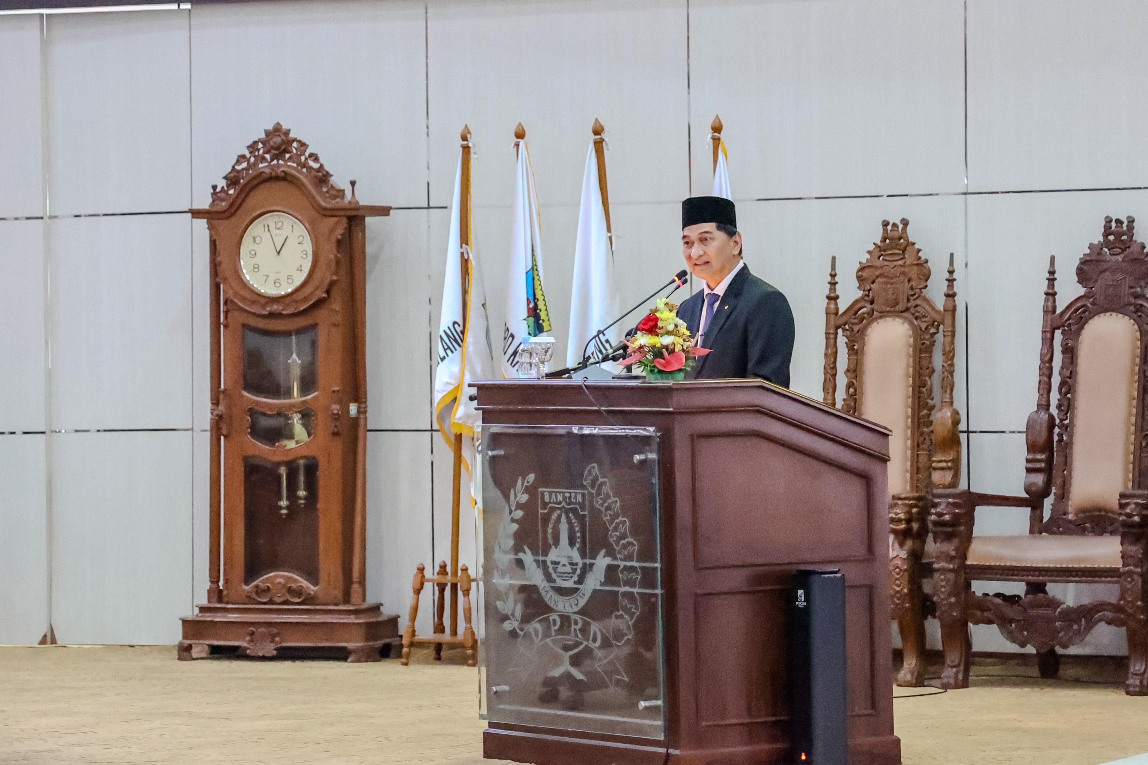 Wagub Banten Dimyati Natakusumah pada acara di DPRD Prov Banten. Foto : Humas Prov