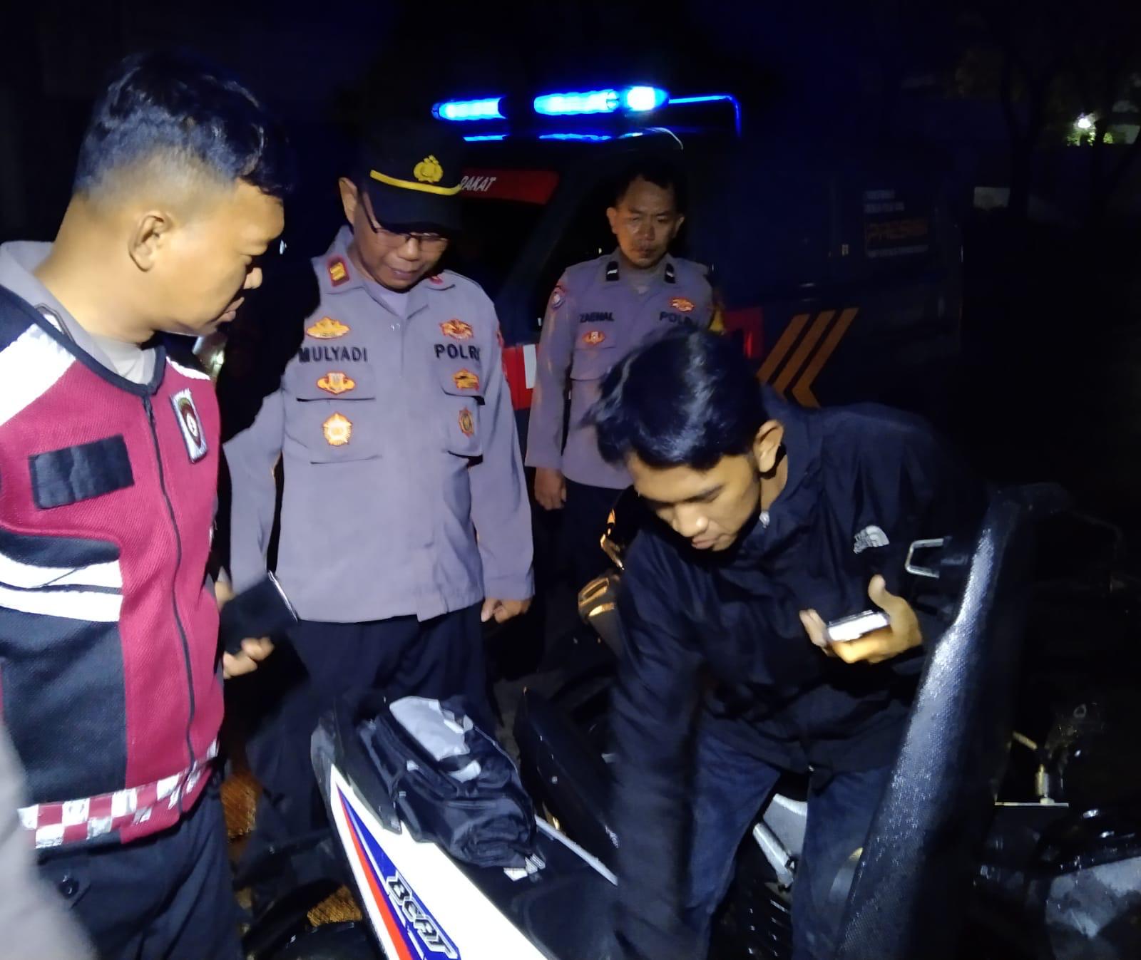 PATROLI. Polsek Pondok Aren gelar kegiatan patroli jaga kondusifitas.