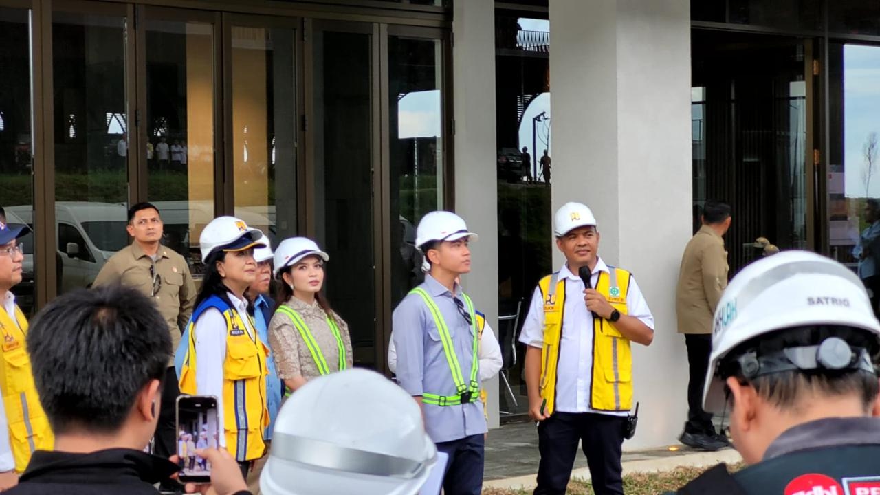 Wapres Gibran saat meninjau IKN. Foto :  Ist