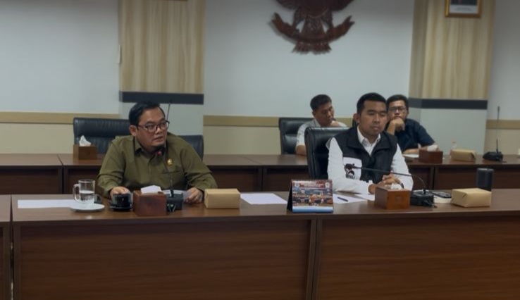 Bapemperda DPRD Kota Tangsel gelar rapat awal tahun untuk persiapan membahas Raperda.