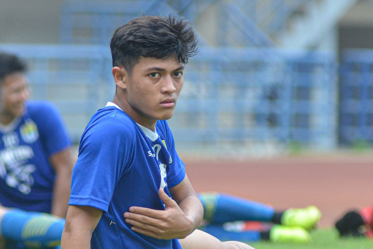 Bek Persib Alfeandra Dewangga. Foto : Ist
