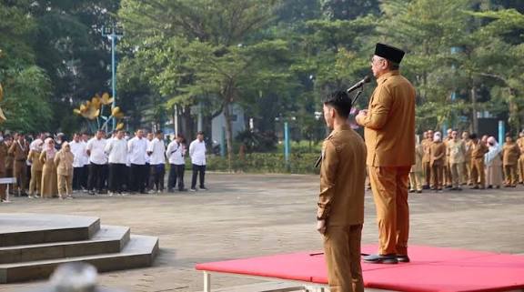 Pemkot Tangsel didesak cairkan honor ribuan pekerja non-ASN bulan Januari di pekan ini.