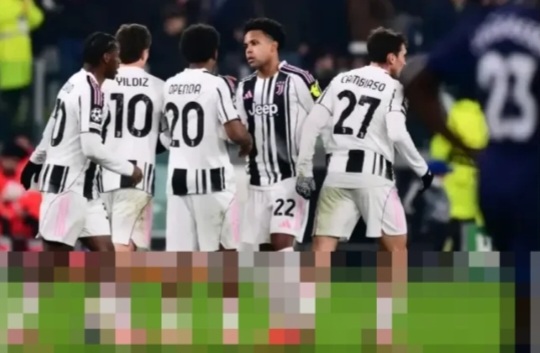 Kesedian skuad Juventus usai kalah 2-5 dari Galatasaray. Foto : Ist