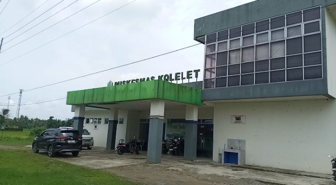 KUMUH. Kondisi gedung Puskesmas Kolelet yang berada di Kecamatan Rangkasbitung, Kabupaten Lebak, sangat memprihatinkan karena terlihat kumuh.