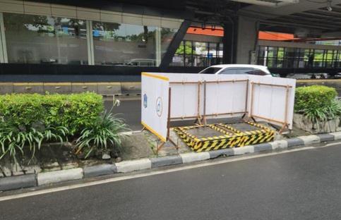 Tiang monorel yang sudah dipangkas. Foto : Ist