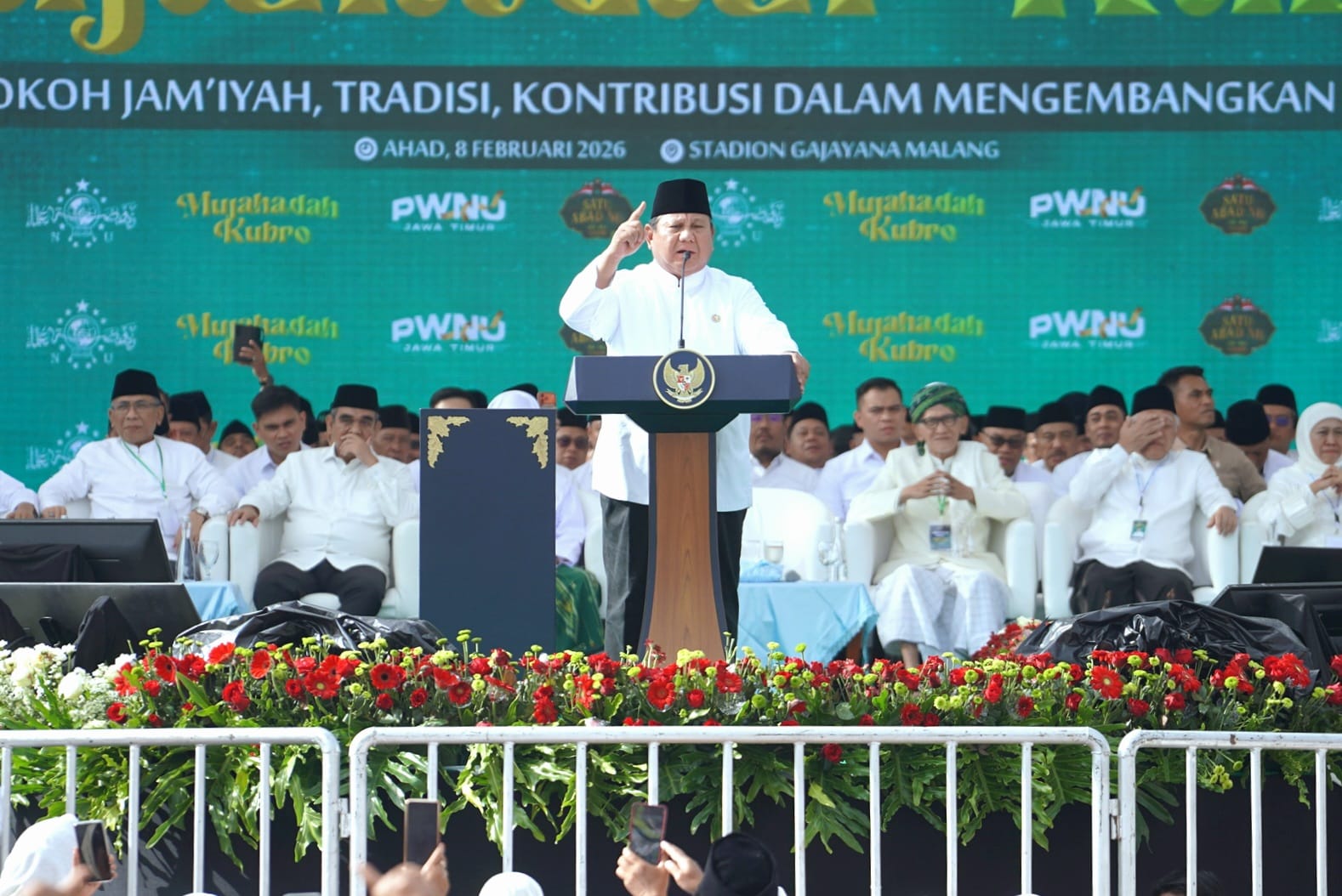 Presiden Prabowo pada acara Mujahadah Kubro Satu Abad NU di Malang, Jawa Timur. Foto : Ist