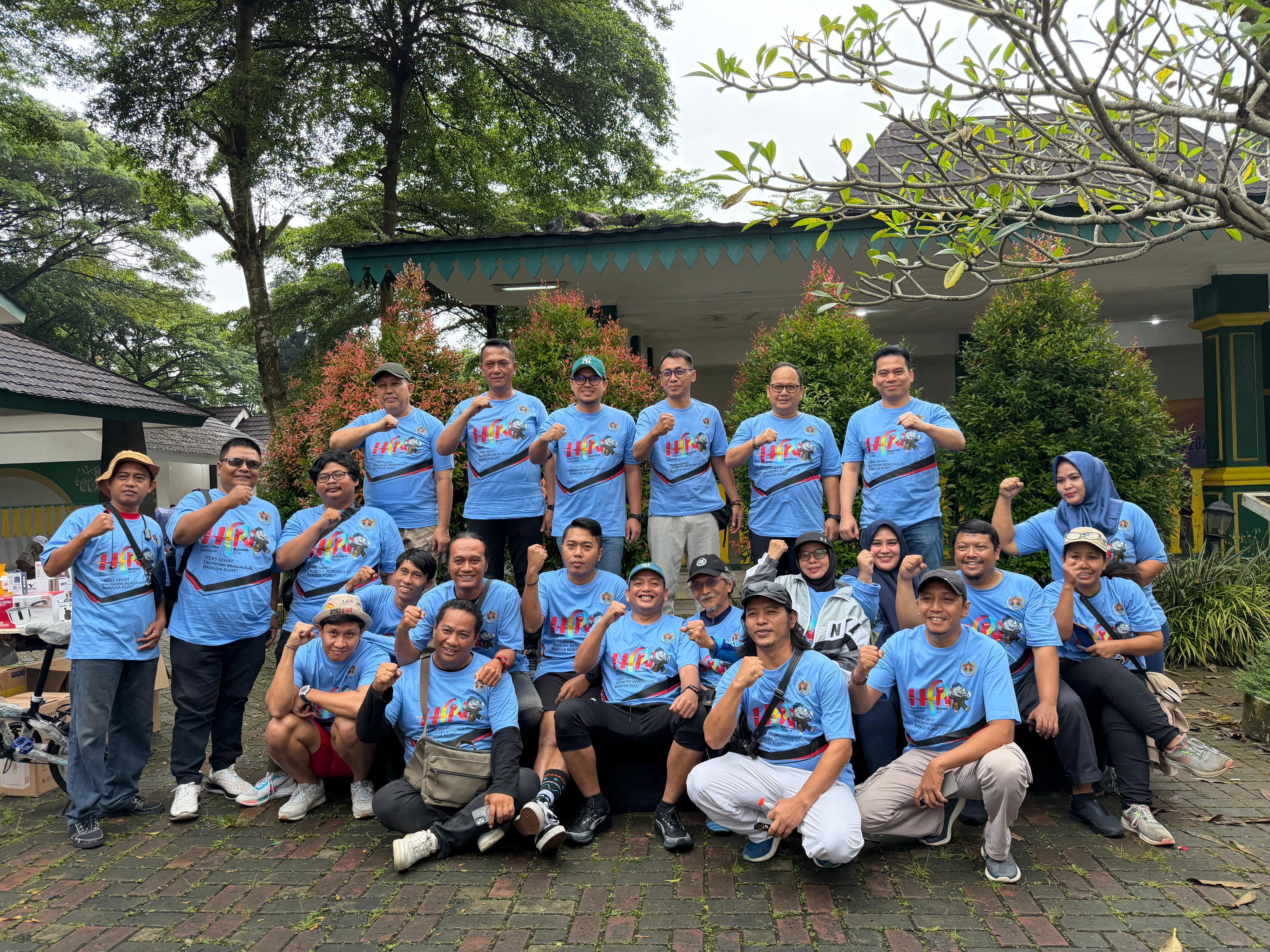 PERINGATI HPN. PWI Kota Tangsel peringati perayaan HPN dengan ajak seluruh warga jaga lingkungan dan kebersihan Kota Tangsel.