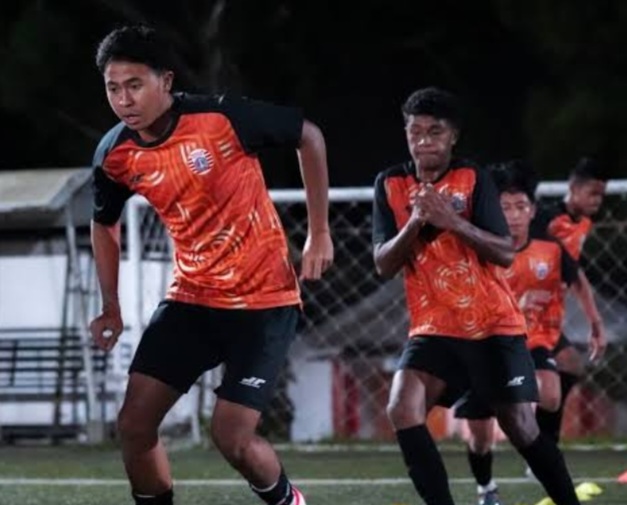 Latihan skuad Persija usai libur Lebaran. Foto : Ist