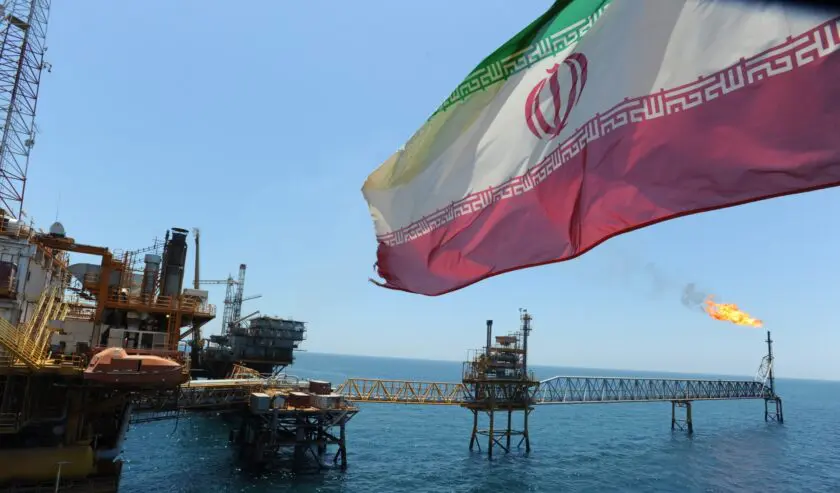 Ilustrasi kilang minyak milik Iran. Foto : Ist