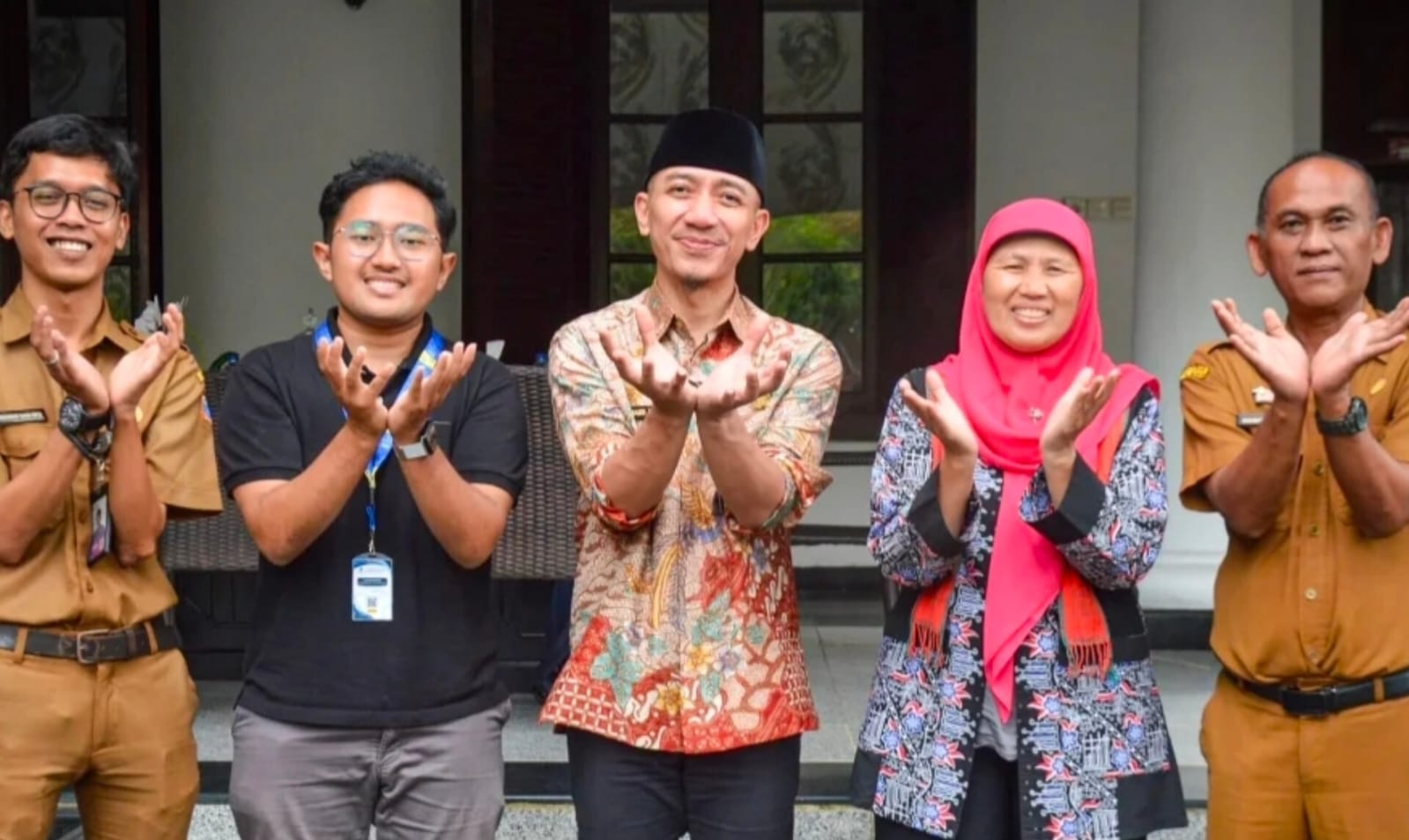 Bupati Hasbi Asyidiki Jayabaya saat menerima audiensi akademisi dari Institut Pertanian Bogor (IPB) di Pendopo Bupati Lebak, Senin (6/4/2026).(Istimewa)