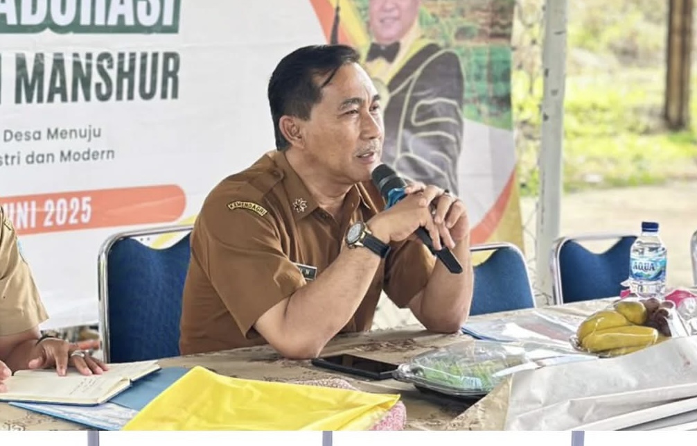 Kepala DKUPP Pandeglang, Bunbun Buntaran sedang memberikan materi disalah satu acara yang digelar Perguruan Tinggi di Pandeglang, beberapa waktu lalu