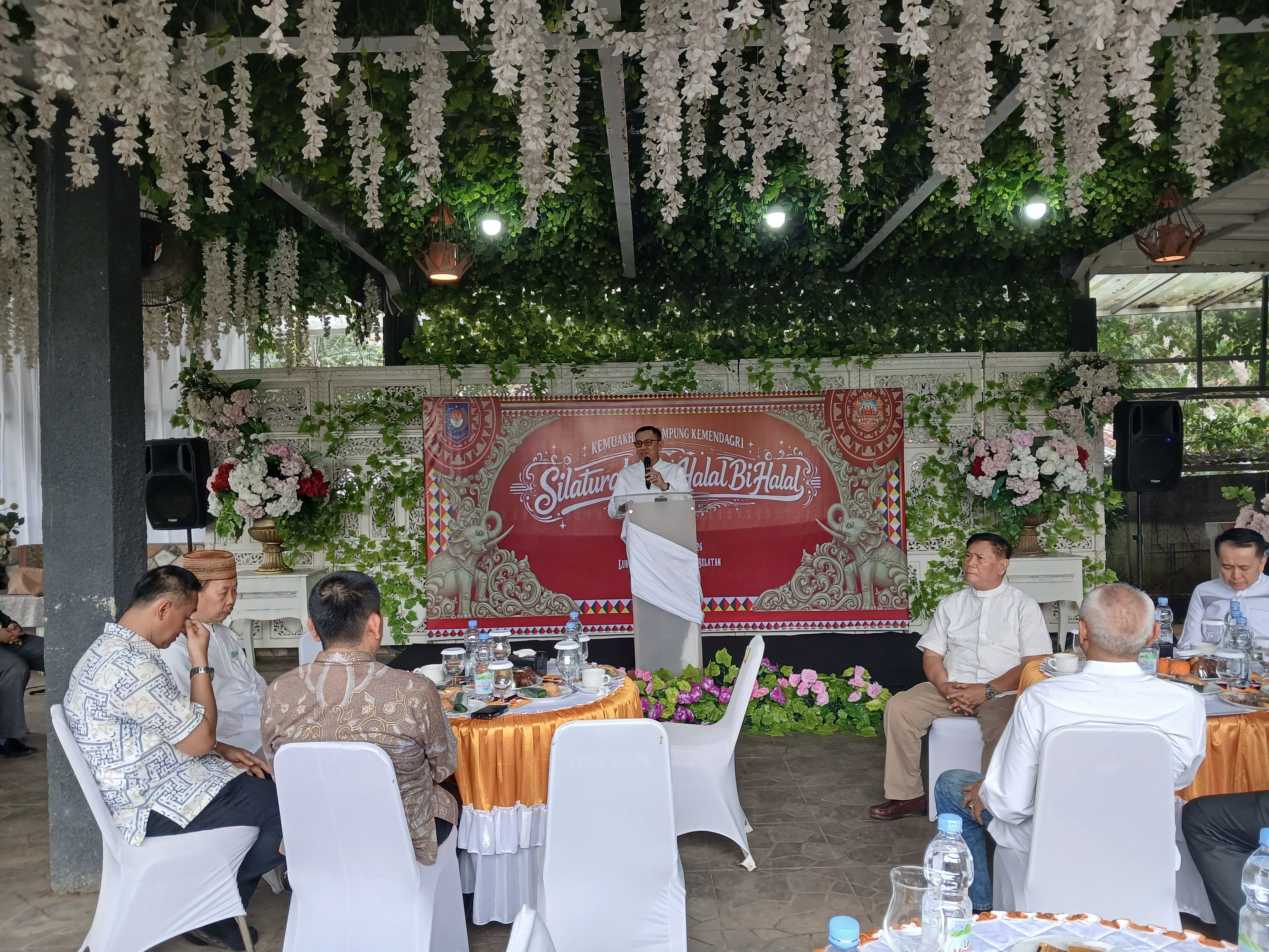 Halalbihalal Kementerian Dalam Negeri (Kemendagri) di kawasan Lubana Sengkol, Serpong Lagoon, Kota Tangerang Selatan, Minggu (19/4). (tangselpos.id/irm)