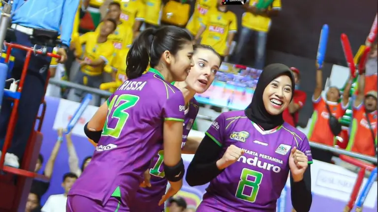 Megawati dan skuad Jakarta Pertamina Enduro . Foto  : Ist