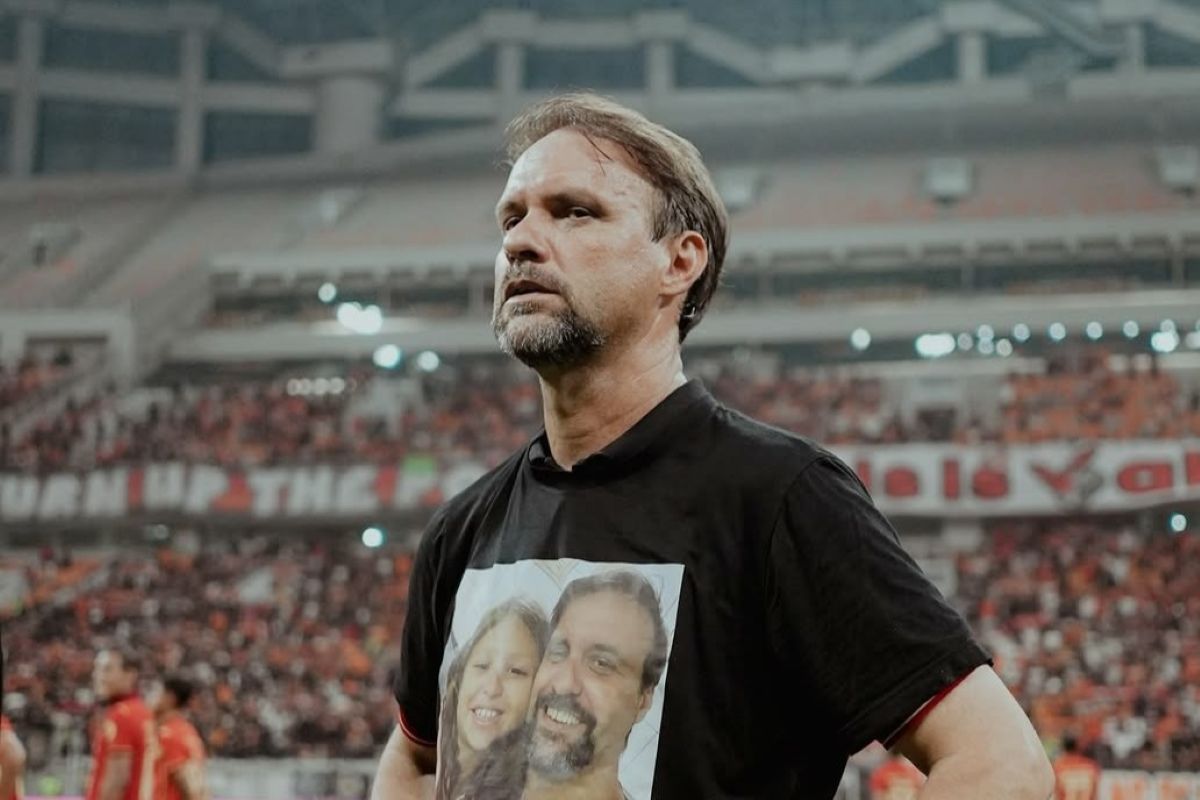 Pelatih Persija Mauricio Souza. Foto : Ist