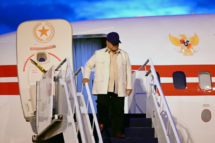 Presiden Prabowo tiba kembali di Tanah Air usai lawatan ke Jepang dan Korsel. Foto : Ist