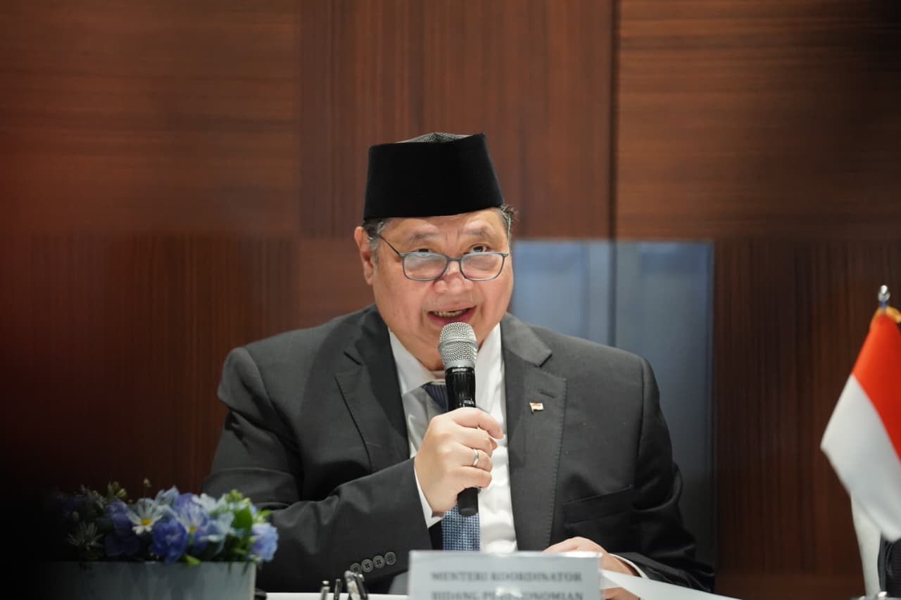 Menko Perekonomian saat melakukan konferensi pers pada Selasa (31/3/2026). Foto : Bakom RI