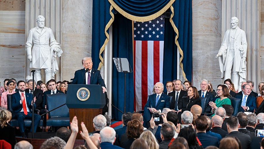 Presiden Amerika Serikat Donald Trump memaparkan keberhasilan Operasi Epic Fury dalam pidato nasional di Gedung Putih, Rabu (1/4/2026) malam. Foto : Ist