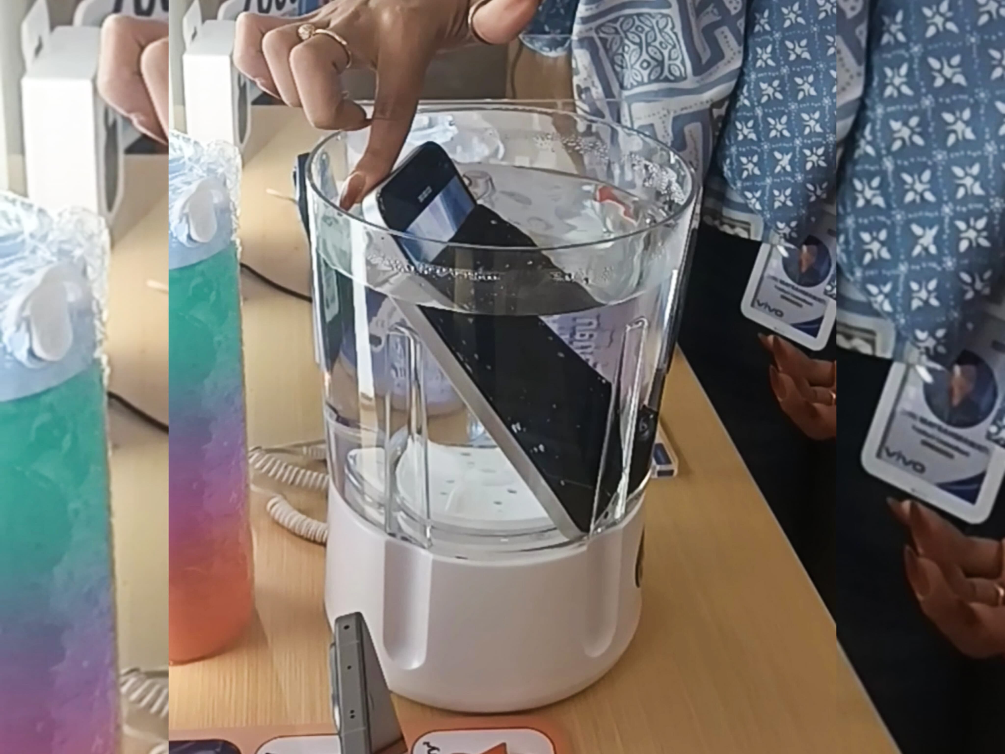 Uji ketahanan air Vivo Y31d Pro di Vivo-BMI Point Pusat, Gading Serpong, Kabupaten Tangerang, Senin (27/4/2026). (tangselpos.id/lim)