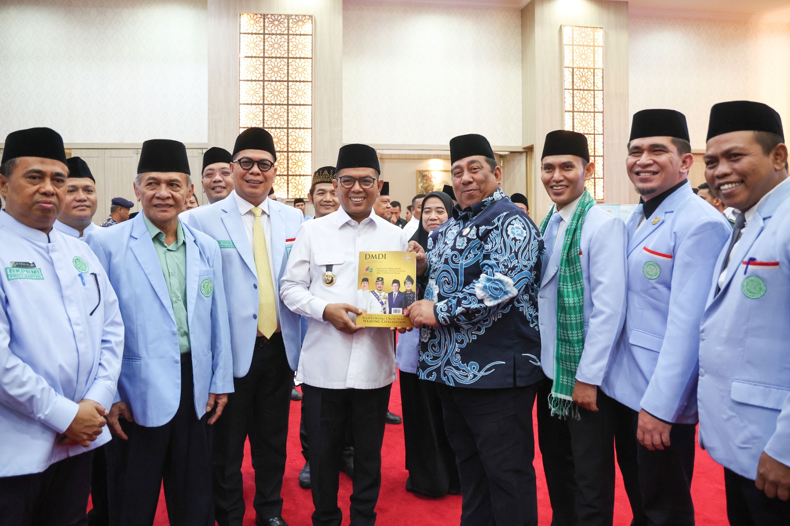 Gubernur Andra Soni pada acara pelantikan DPW Badan Komunikasi Pemuda Remaja Masjid Indonesia Provinsi Banten masa bakti 2026–2031 di Pendopo Gubernur Banten, Kota Serang. Foto : Humas Pemprov