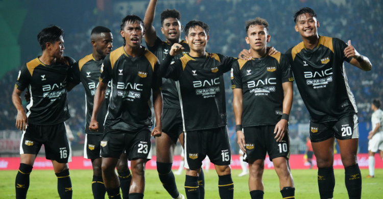 Skuad Dewa United. Foto : Ist