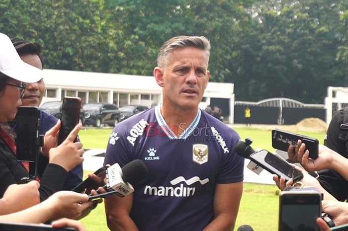 Pelatih Timnas John Herdman. Foto : Ist